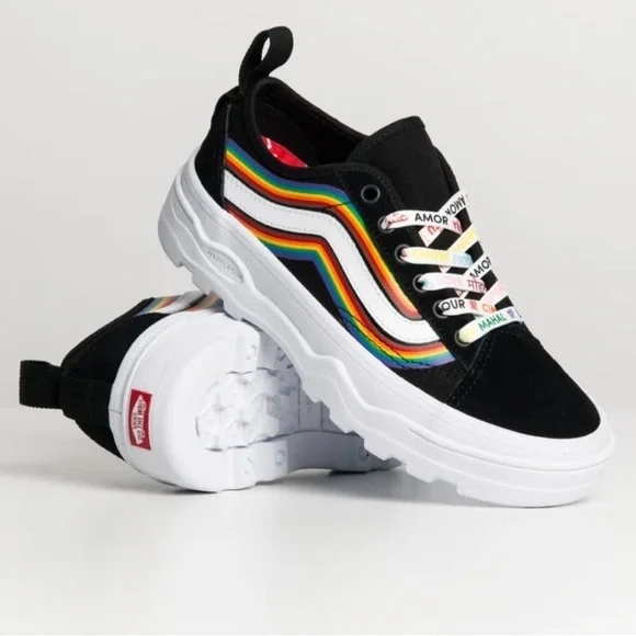 NIB Vans Old Skool Sentry Pride Black & White Platform Shoes Sneakers - Picture 2 of 10